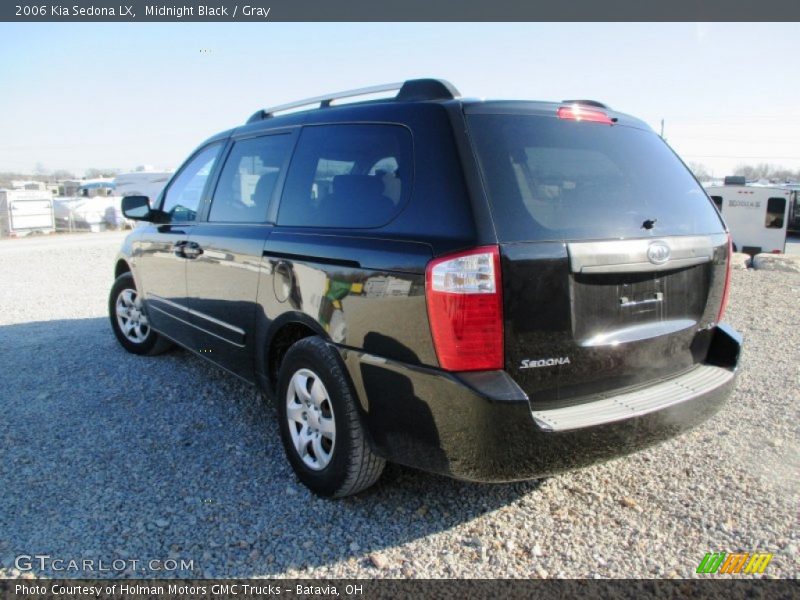 Midnight Black / Gray 2006 Kia Sedona LX