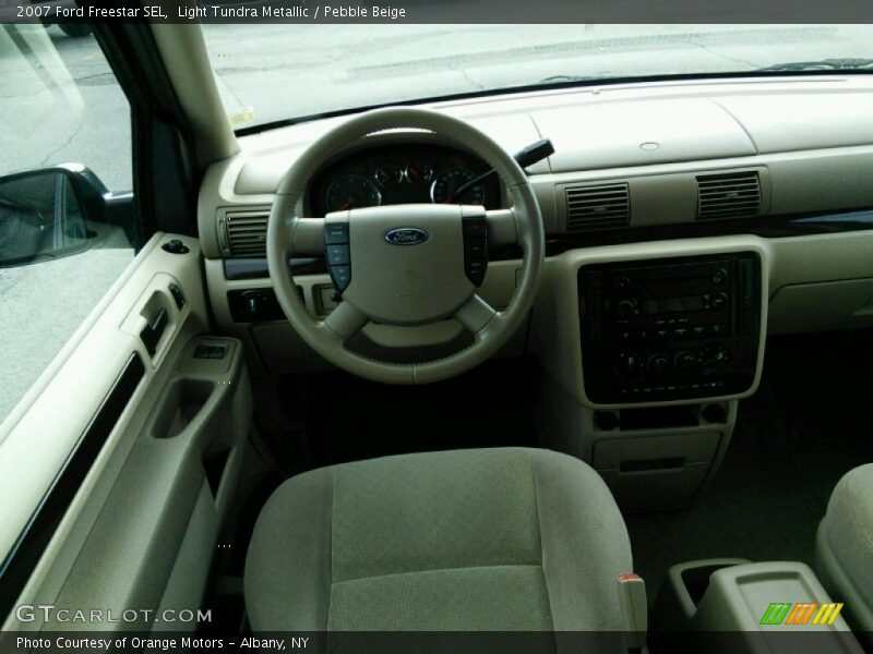 Light Tundra Metallic / Pebble Beige 2007 Ford Freestar SEL