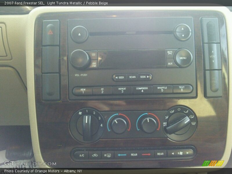 Light Tundra Metallic / Pebble Beige 2007 Ford Freestar SEL