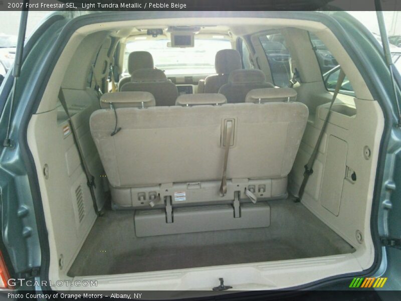 Light Tundra Metallic / Pebble Beige 2007 Ford Freestar SEL
