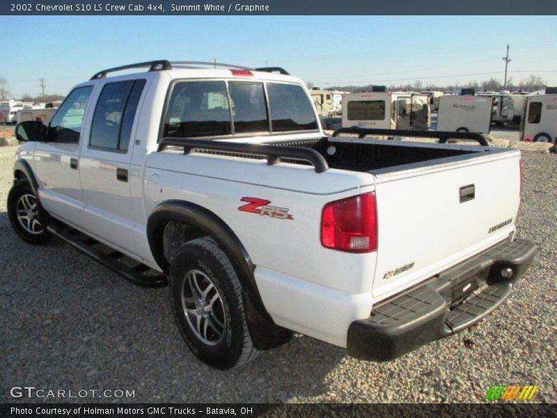 Summit White / Graphite 2002 Chevrolet S10 LS Crew Cab 4x4