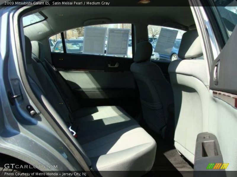 Satin Meisai Pearl / Medium Gray 2009 Mitsubishi Galant ES