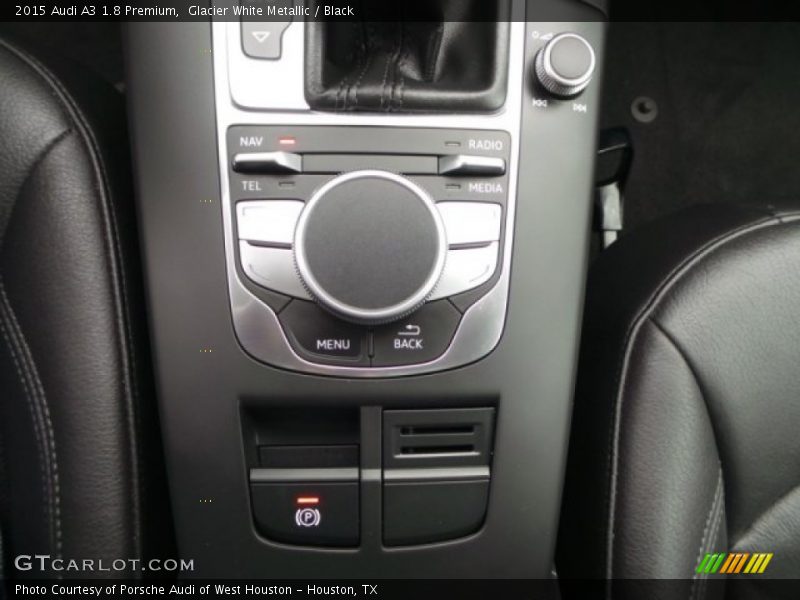 Glacier White Metallic / Black 2015 Audi A3 1.8 Premium