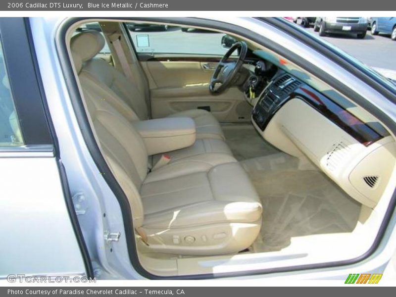 Blue Ice Metallic / Cashmere 2006 Cadillac DTS Luxury