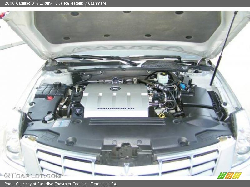 Blue Ice Metallic / Cashmere 2006 Cadillac DTS Luxury