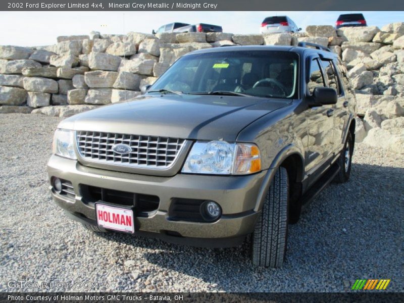 Mineral Grey Metallic / Midnight Grey 2002 Ford Explorer Limited 4x4