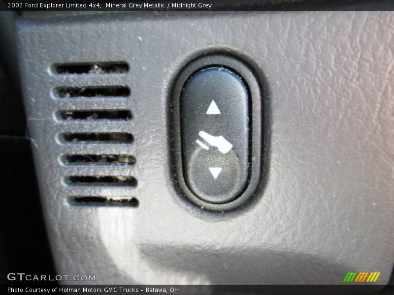 Mineral Grey Metallic / Midnight Grey 2002 Ford Explorer Limited 4x4