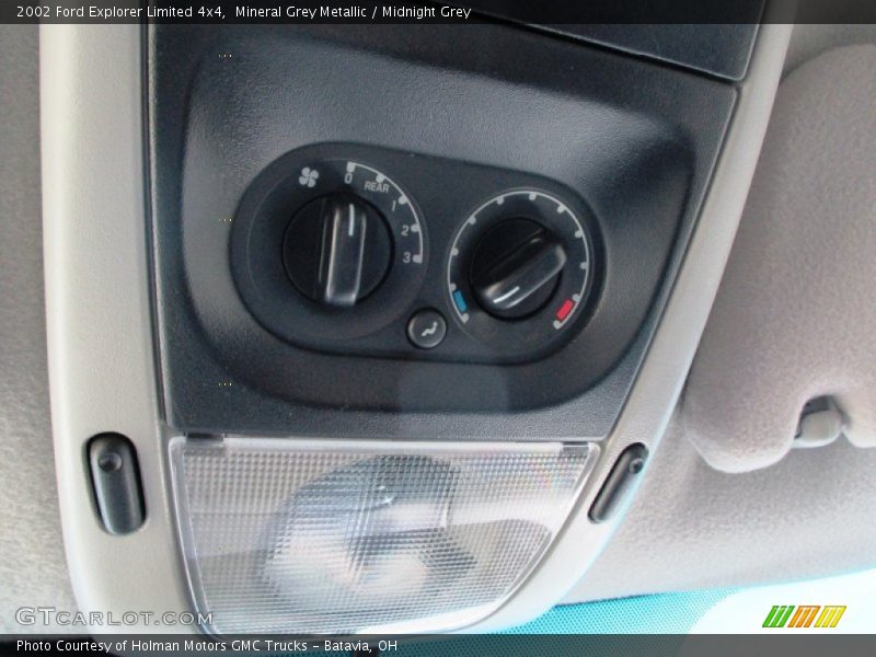 Mineral Grey Metallic / Midnight Grey 2002 Ford Explorer Limited 4x4
