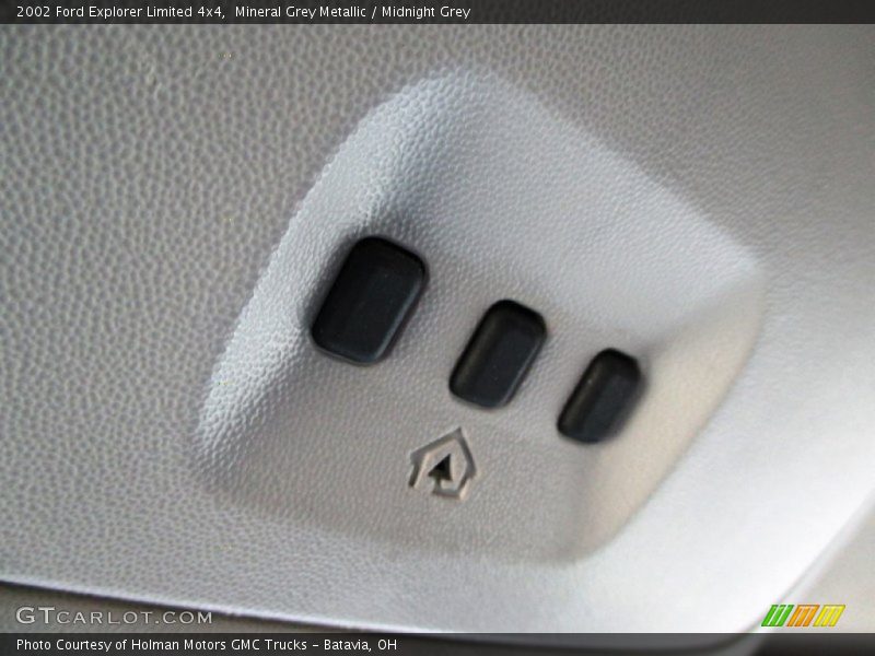 Mineral Grey Metallic / Midnight Grey 2002 Ford Explorer Limited 4x4