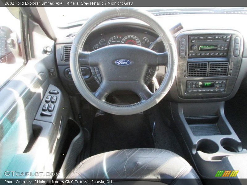 Mineral Grey Metallic / Midnight Grey 2002 Ford Explorer Limited 4x4