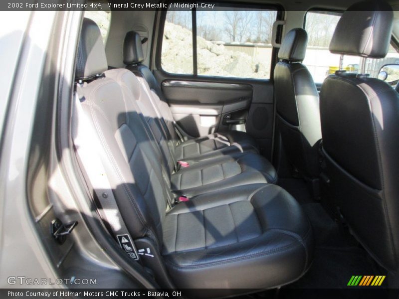 Mineral Grey Metallic / Midnight Grey 2002 Ford Explorer Limited 4x4