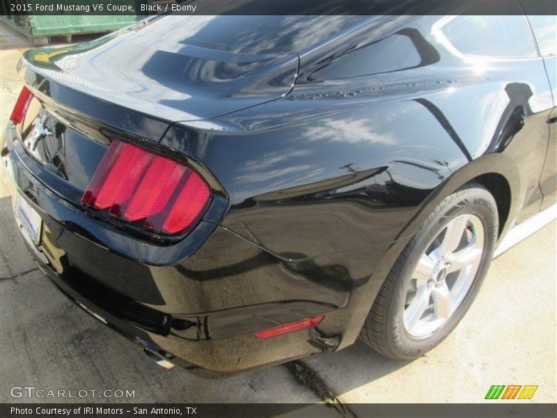 Black / Ebony 2015 Ford Mustang V6 Coupe