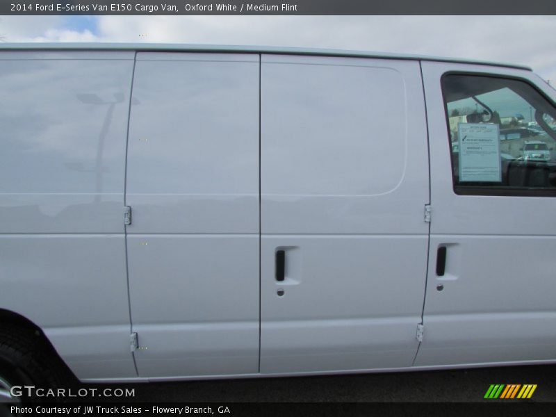 Oxford White / Medium Flint 2014 Ford E-Series Van E150 Cargo Van