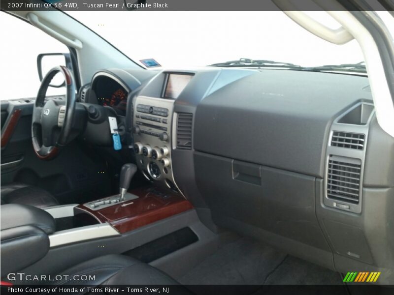 Tuscan Pearl / Graphite Black 2007 Infiniti QX 56 4WD