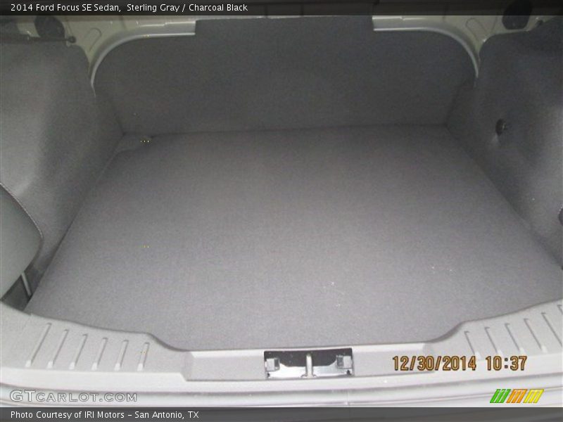 Sterling Gray / Charcoal Black 2014 Ford Focus SE Sedan
