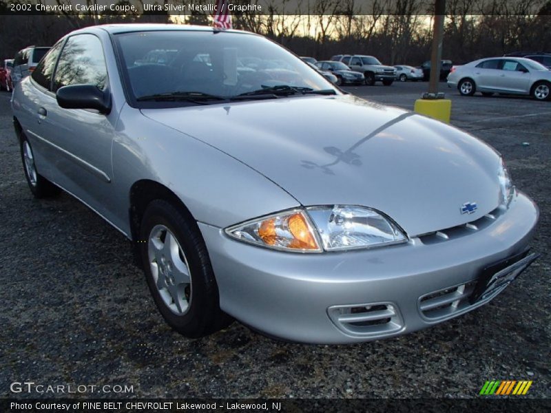 Ultra Silver Metallic / Graphite 2002 Chevrolet Cavalier Coupe