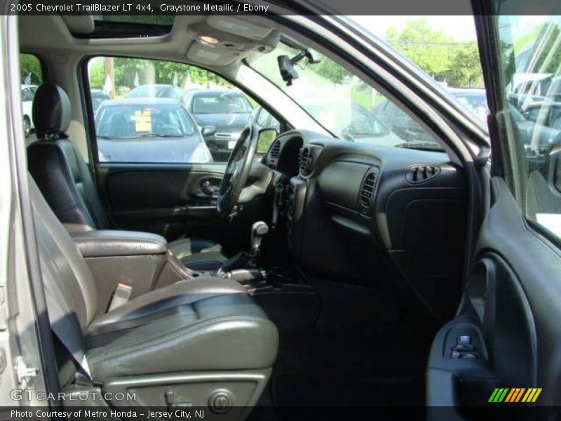 Graystone Metallic / Ebony 2005 Chevrolet TrailBlazer LT 4x4