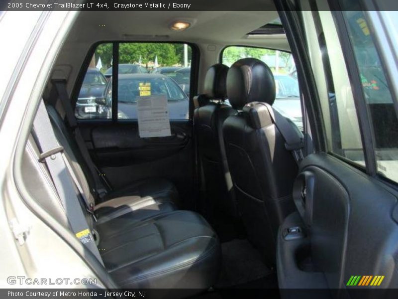 Graystone Metallic / Ebony 2005 Chevrolet TrailBlazer LT 4x4