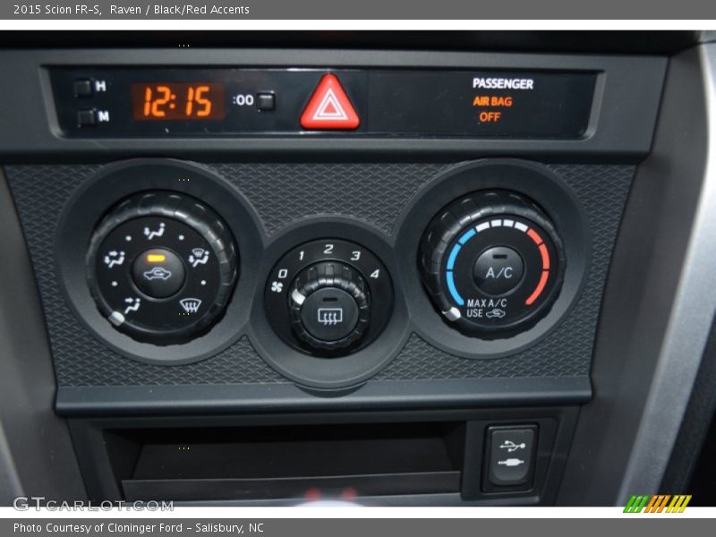 Raven / Black/Red Accents 2015 Scion FR-S