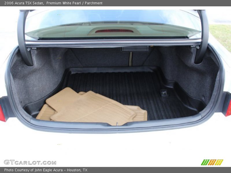 Premium White Pearl / Parchment 2006 Acura TSX Sedan