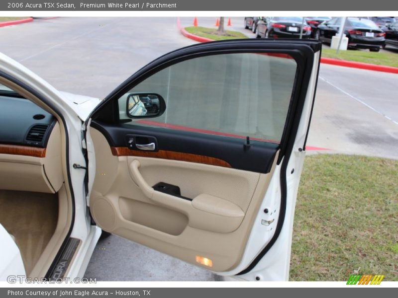 Premium White Pearl / Parchment 2006 Acura TSX Sedan