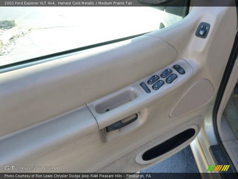 Harvest Gold Metallic / Medium Prairie Tan 2001 Ford Explorer XLT 4x4
