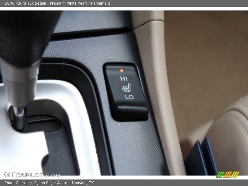 Premium White Pearl / Parchment 2006 Acura TSX Sedan