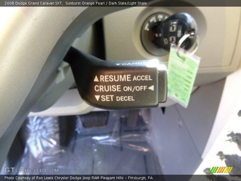 Sunburst Orange Pearl / Dark Slate/Light Shale 2008 Dodge Grand Caravan SXT