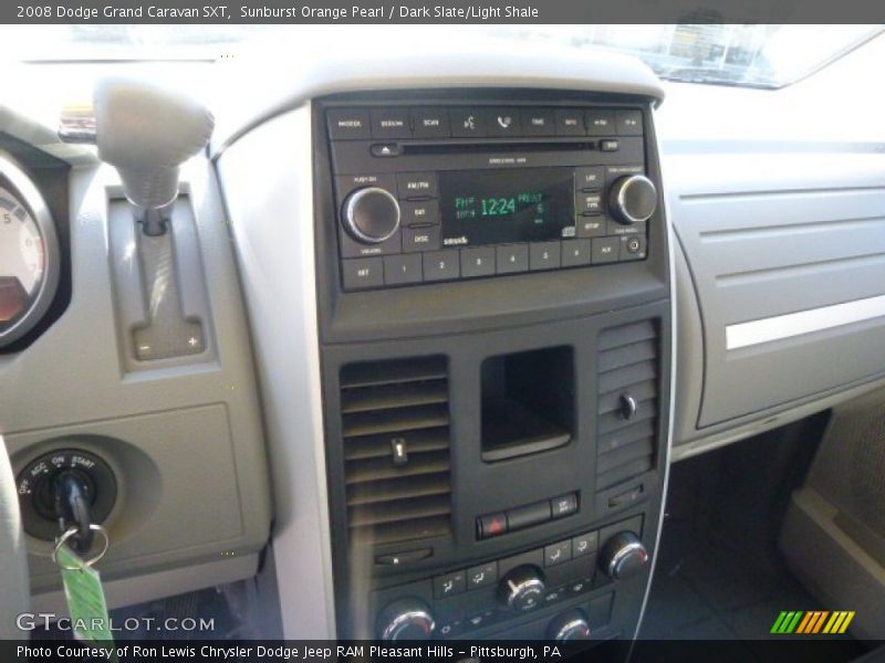 Sunburst Orange Pearl / Dark Slate/Light Shale 2008 Dodge Grand Caravan SXT