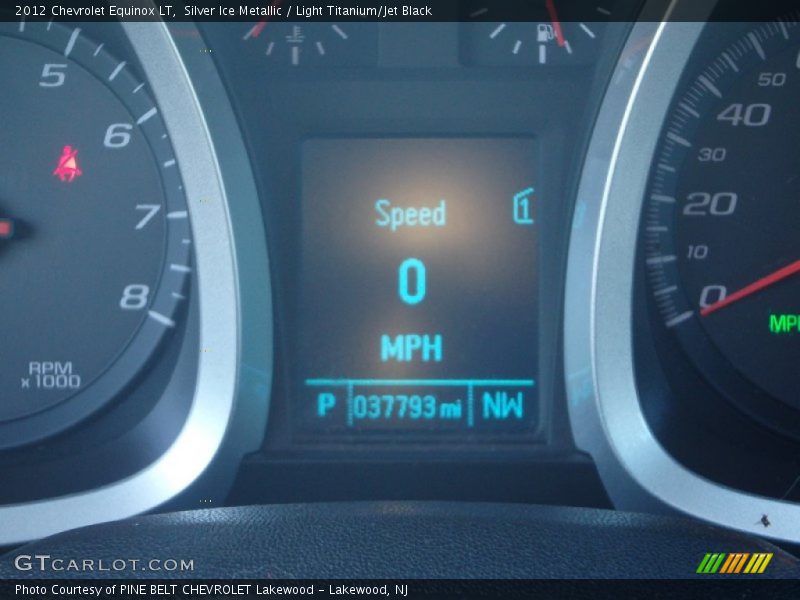 Silver Ice Metallic / Light Titanium/Jet Black 2012 Chevrolet Equinox LT
