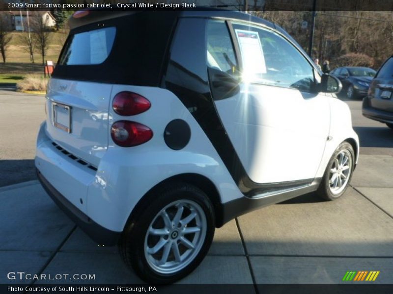 Crystal White / Design Black 2009 Smart fortwo passion cabriolet