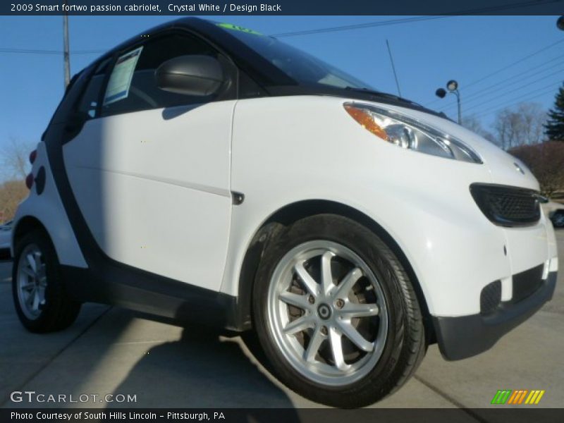 Crystal White / Design Black 2009 Smart fortwo passion cabriolet