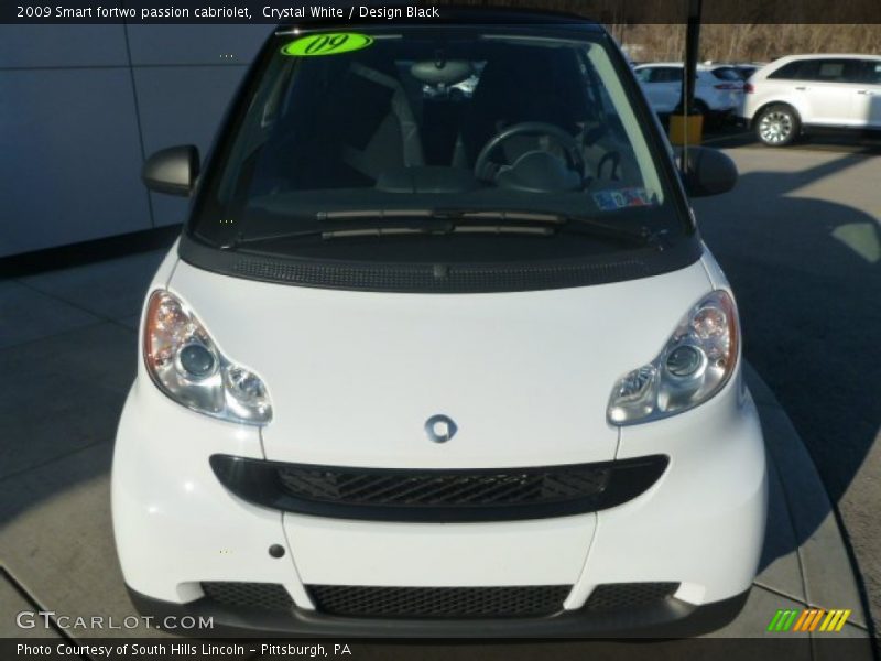 Crystal White / Design Black 2009 Smart fortwo passion cabriolet
