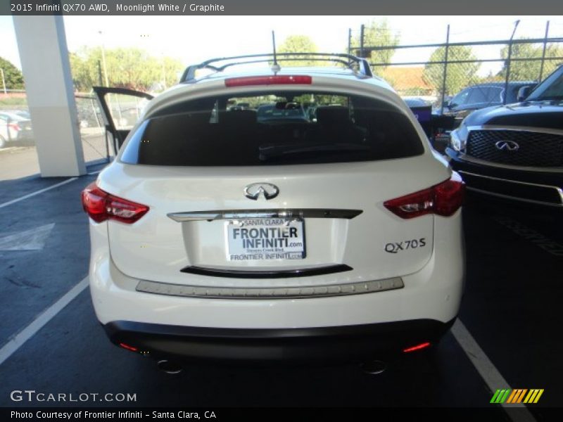 Moonlight White / Graphite 2015 Infiniti QX70 AWD