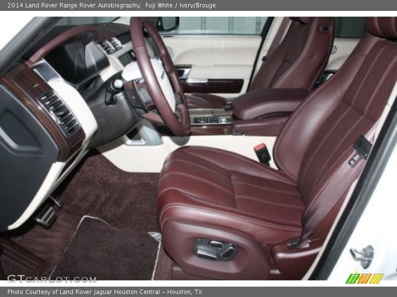 Front Seat of 2014 Range Rover Autobiography