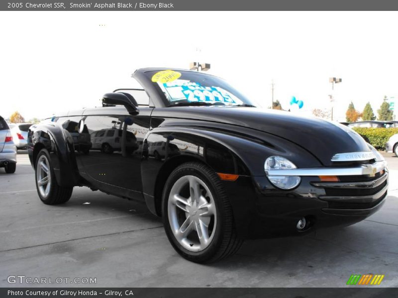 Smokin' Asphalt Black / Ebony Black 2005 Chevrolet SSR