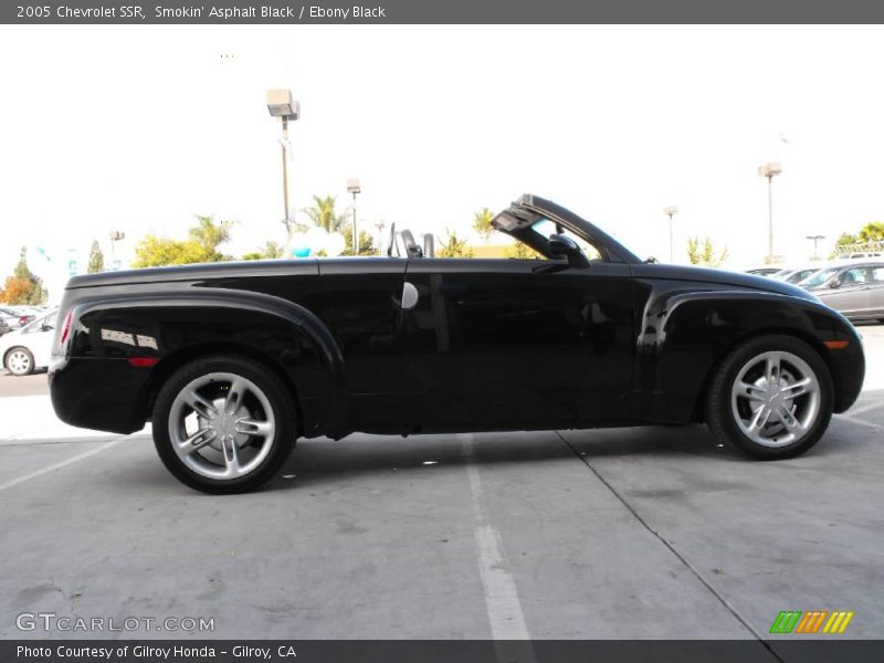 Smokin' Asphalt Black / Ebony Black 2005 Chevrolet SSR