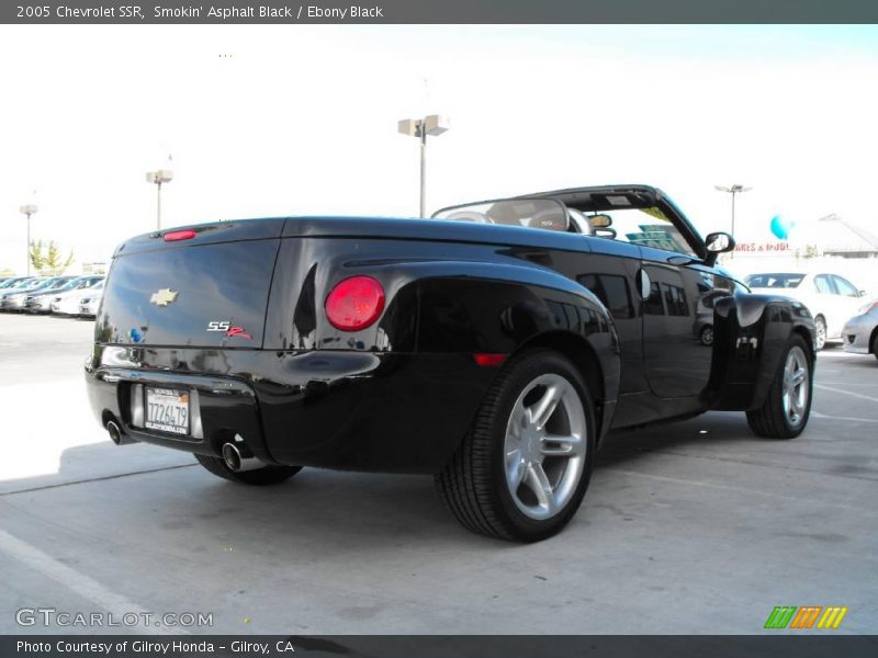Smokin' Asphalt Black / Ebony Black 2005 Chevrolet SSR