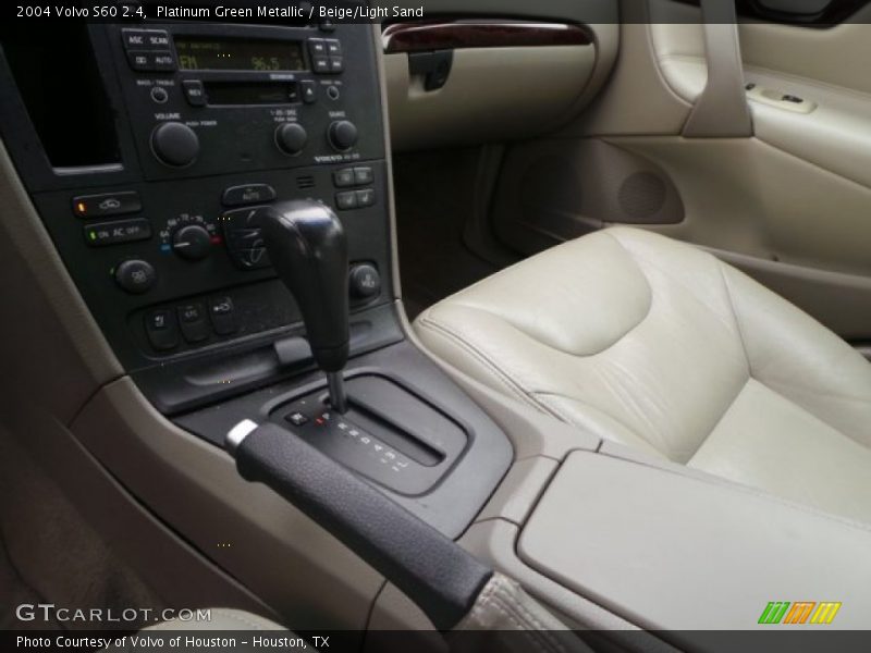 Platinum Green Metallic / Beige/Light Sand 2004 Volvo S60 2.4