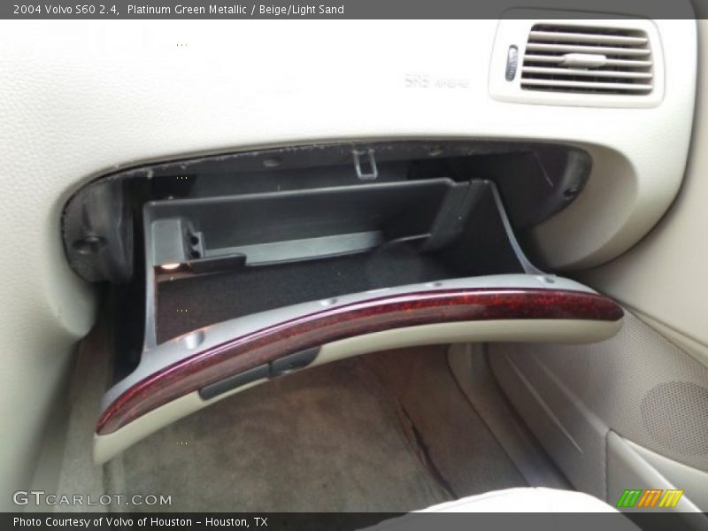 Platinum Green Metallic / Beige/Light Sand 2004 Volvo S60 2.4