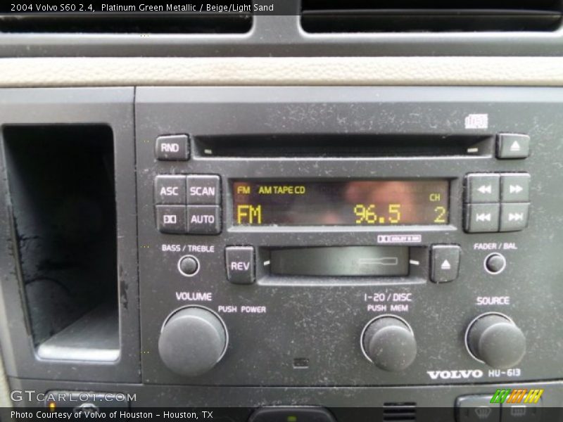 Platinum Green Metallic / Beige/Light Sand 2004 Volvo S60 2.4