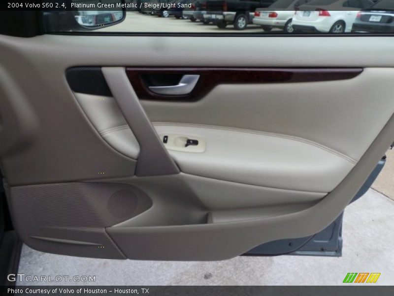 Platinum Green Metallic / Beige/Light Sand 2004 Volvo S60 2.4