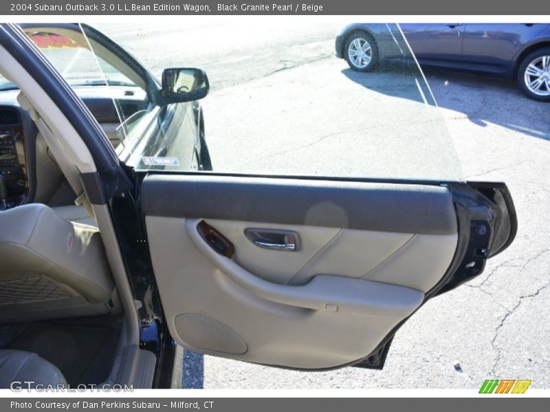 Black Granite Pearl / Beige 2004 Subaru Outback 3.0 L.L.Bean Edition Wagon