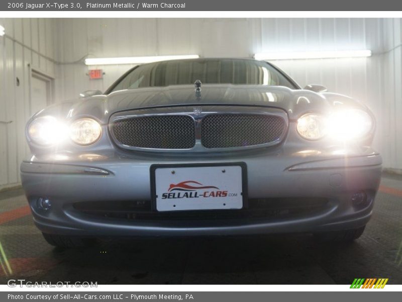 Platinum Metallic / Warm Charcoal 2006 Jaguar X-Type 3.0