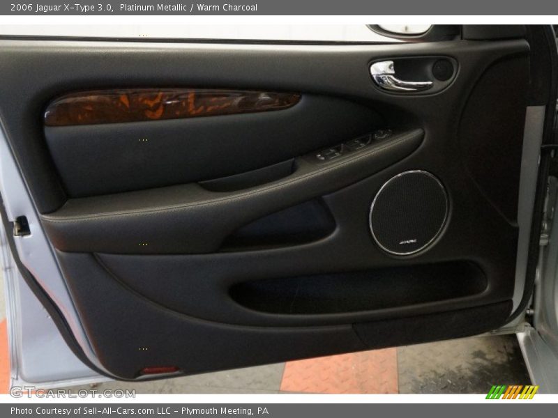 Platinum Metallic / Warm Charcoal 2006 Jaguar X-Type 3.0