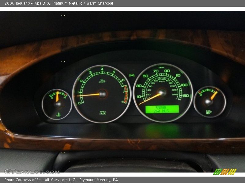 Platinum Metallic / Warm Charcoal 2006 Jaguar X-Type 3.0