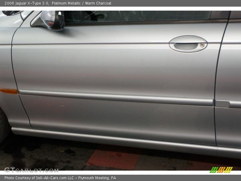 Platinum Metallic / Warm Charcoal 2006 Jaguar X-Type 3.0
