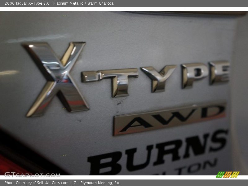 Platinum Metallic / Warm Charcoal 2006 Jaguar X-Type 3.0
