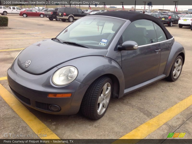 Front 3/4 View of 2006 New Beetle 2.5 Convertible