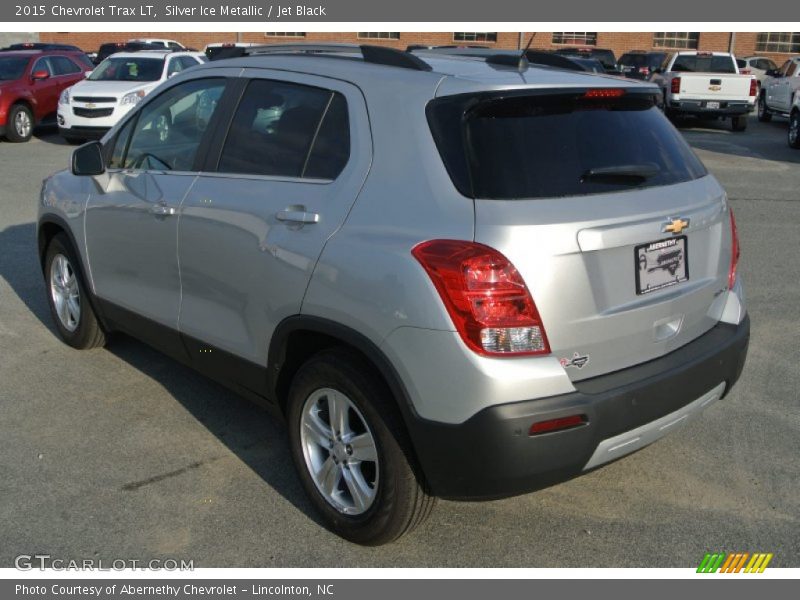 Silver Ice Metallic / Jet Black 2015 Chevrolet Trax LT